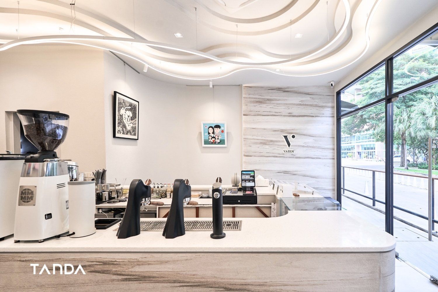 เทคนิคการตกแต่งร้านกาแฟให้ตอบโจทย์ทั้งฟังก์ชันและความสวยงาม