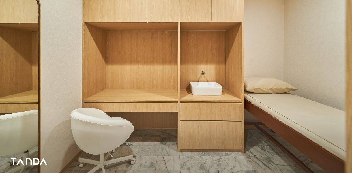 11 Relaxing Design Ideas for Small Spas